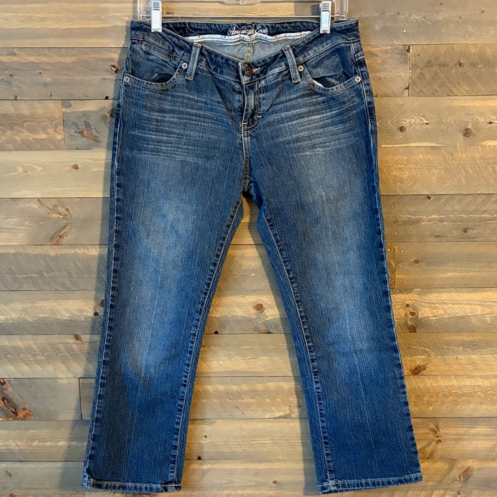Great Condition- American Eagle Outfitters Denim Capris - Sz 10